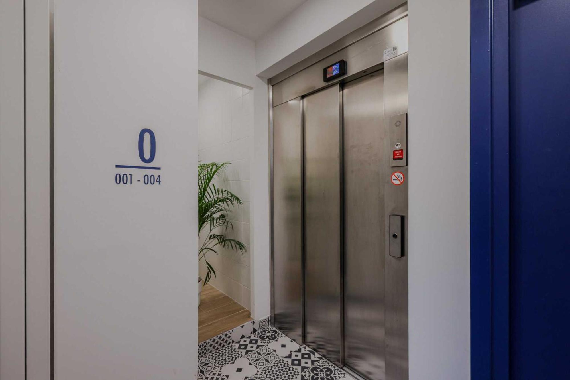 Newly Renovated Appartements Residence Republique Paris Bagian luar foto