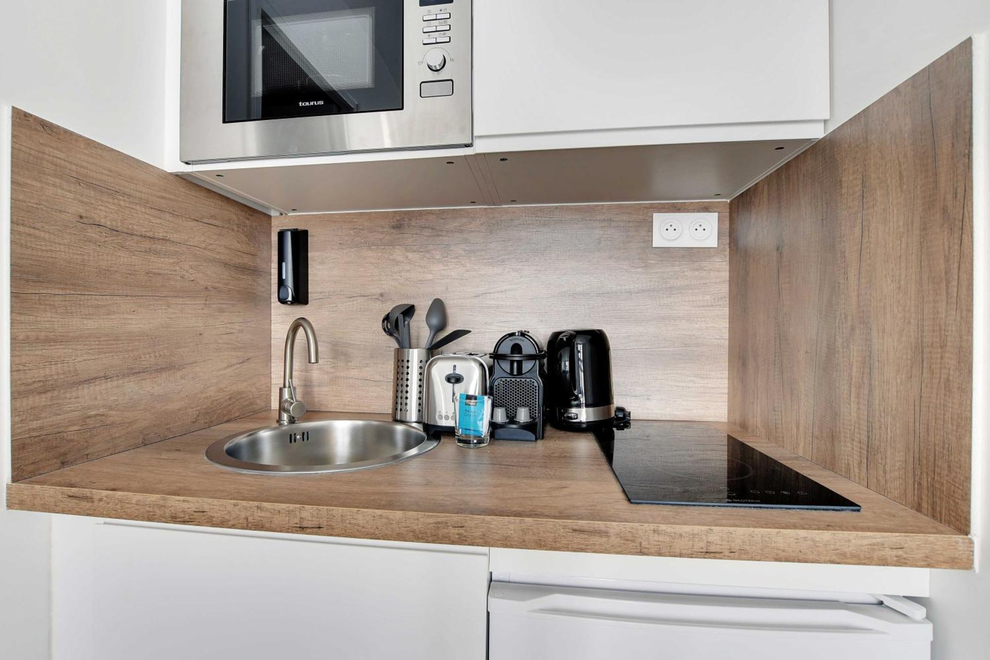Newly Renovated Appartements Residence Republique Paris Bagian luar foto