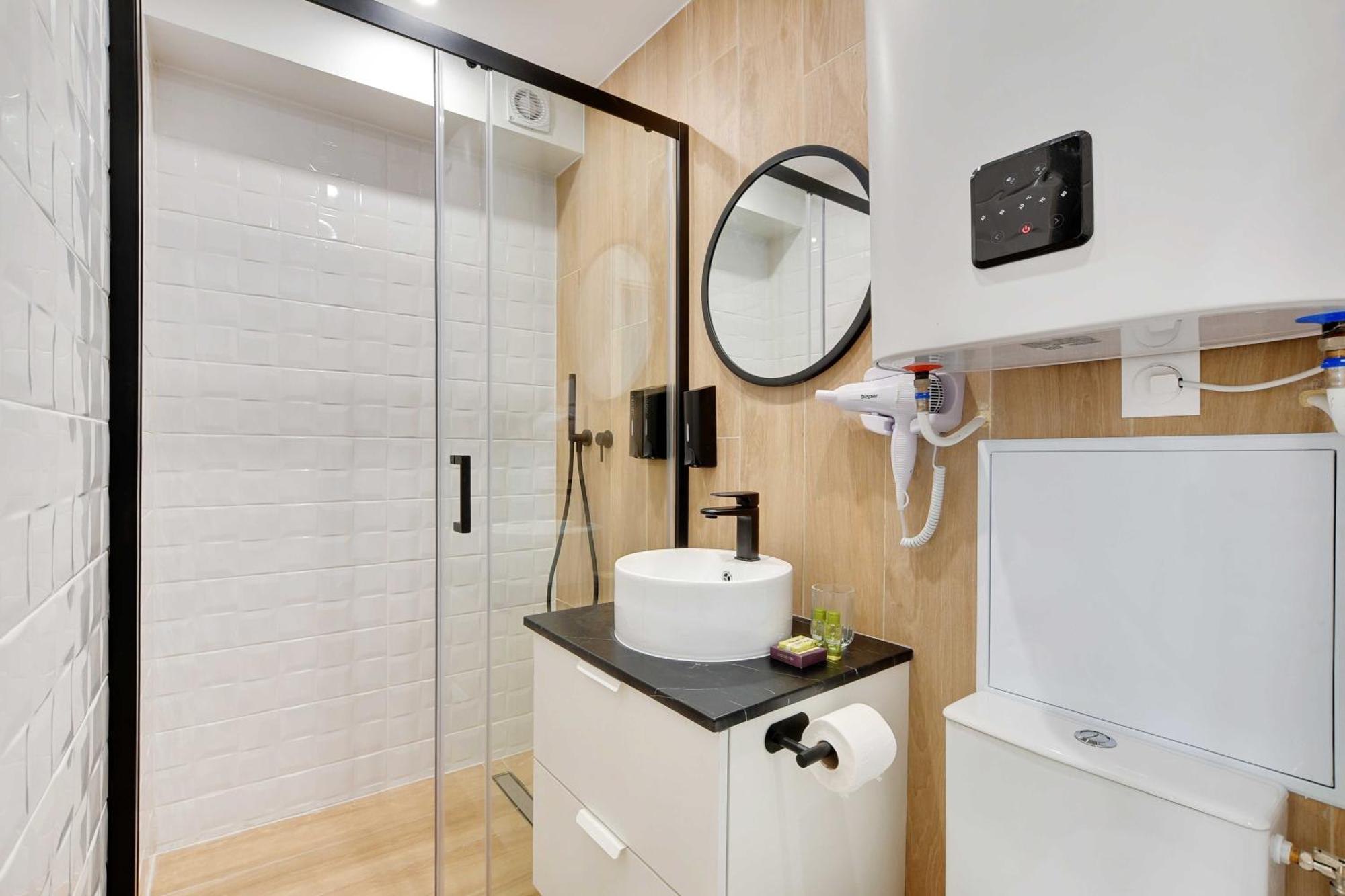 Newly Renovated Appartements Residence Republique Paris Bagian luar foto